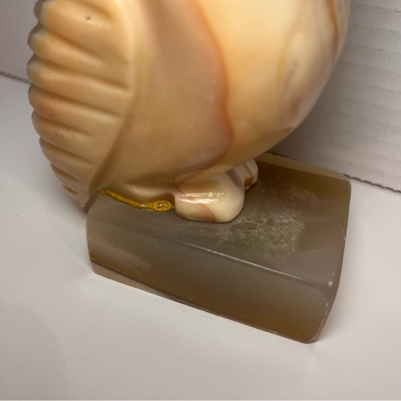 Vintage Natural Stone Carved Owl 5.5" White/Tan/Brown - Picture 9 of 9